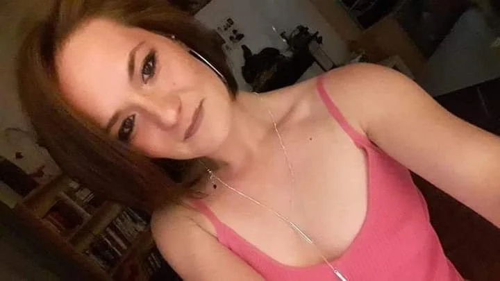 Elodie, 27, Belgium image 18
