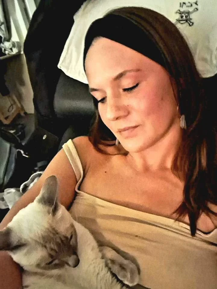 Elodie, 27, Belgium image 21