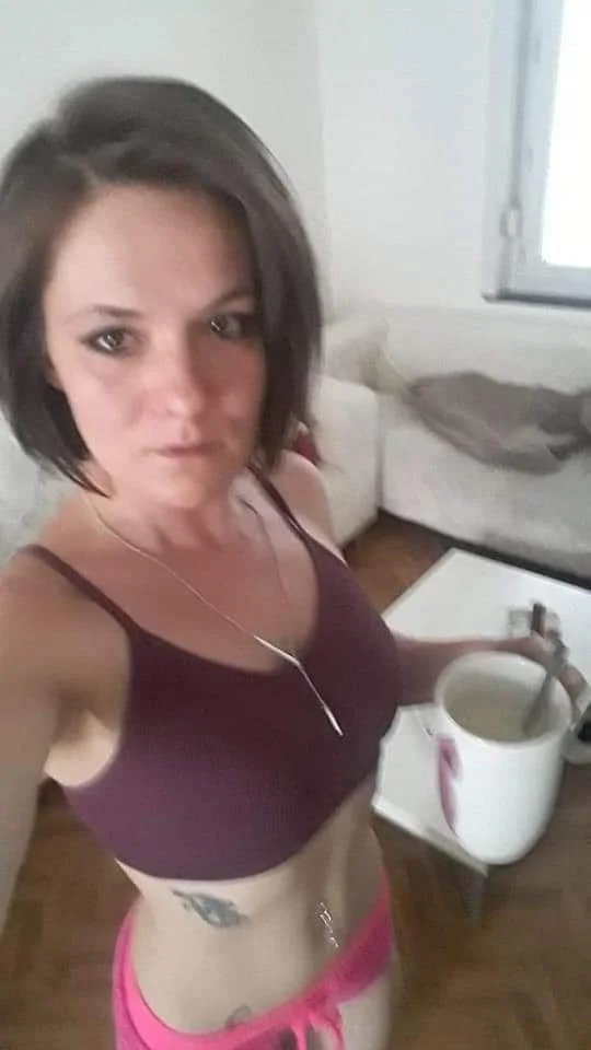 Elodie, 27, Belgium image 36