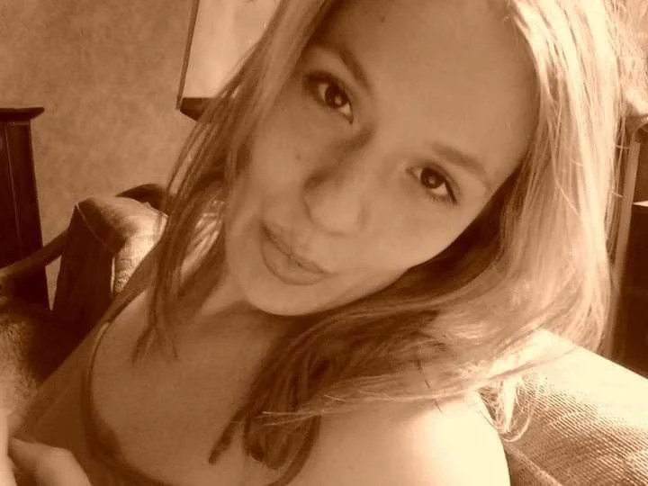 Elodie, 27, Belgium image 37