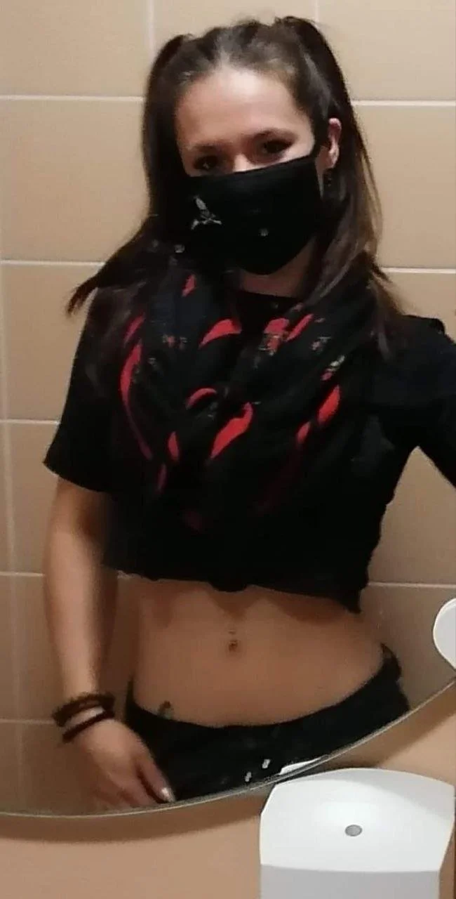 Elodie, 27, Belgium image 39