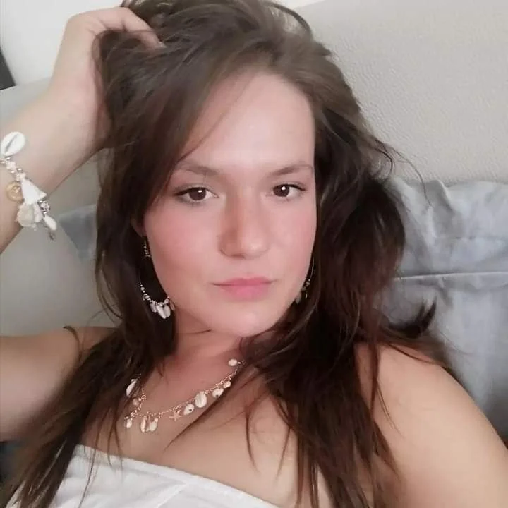Elodie, 27, Belgium image 40