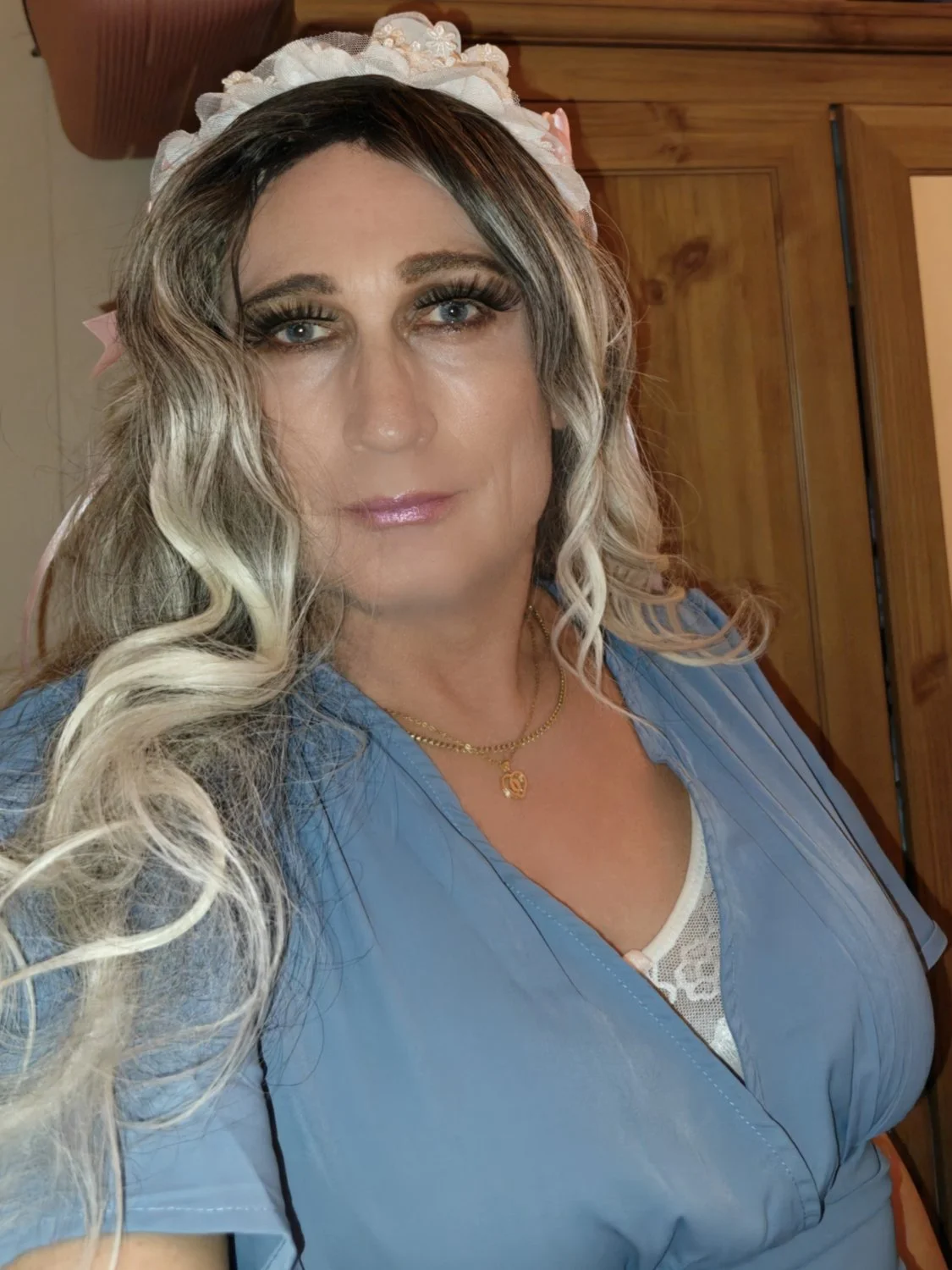 Sissy Trine the bimbo slut image 3