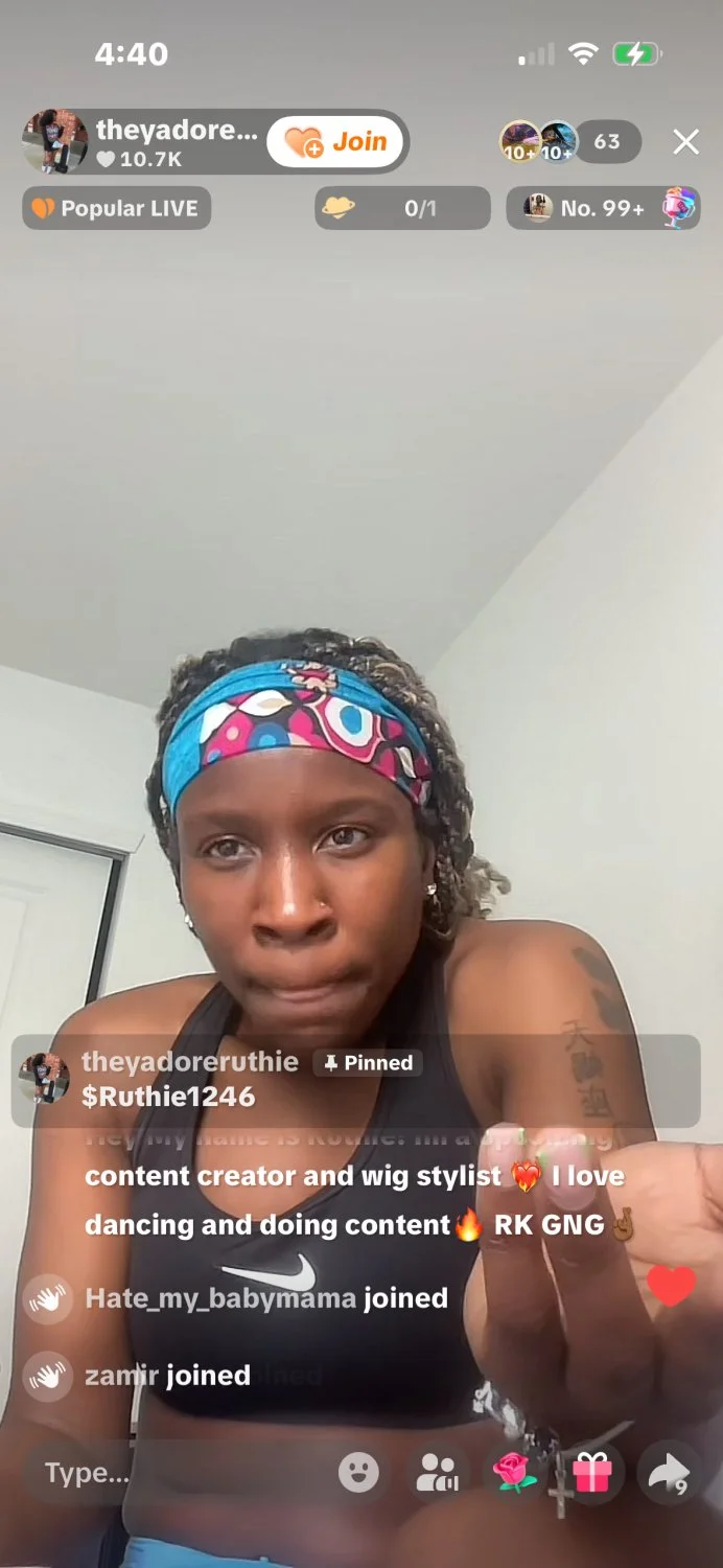 Major scammer on TikTok report her page an I’ll send you her content image 2