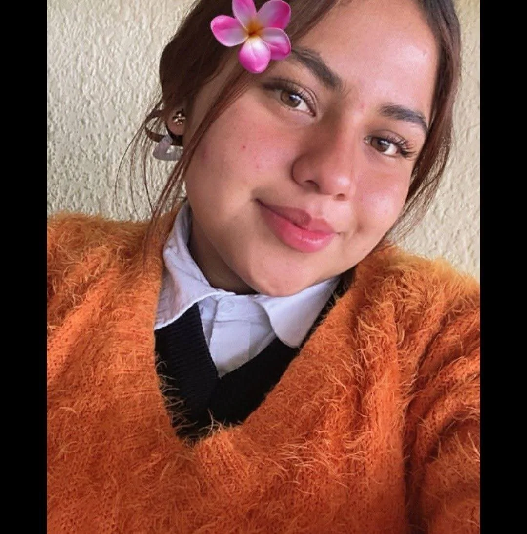 Vanessa la sobrina más puta de la familia image 16