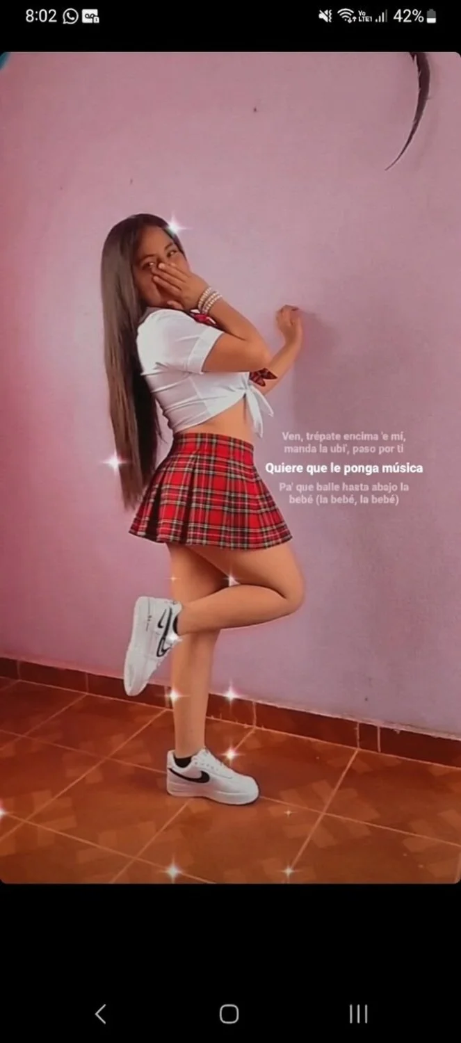 Vanessa la sobrina más puta de la familia image 24