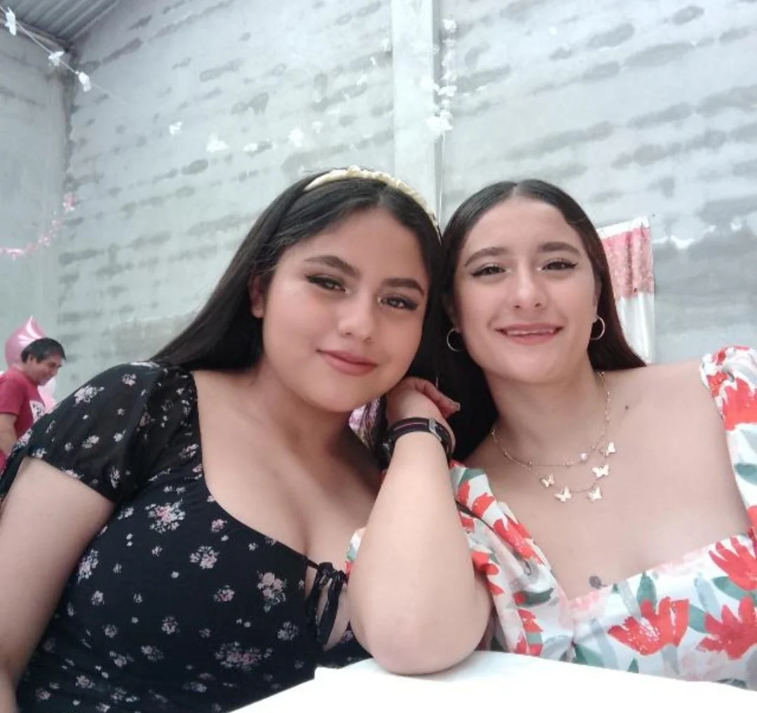Vanessa la sobrina más puta de la familia image 28