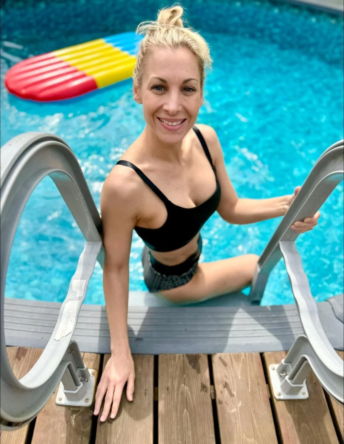 Une belle sportive nous en met plein la vue image 7