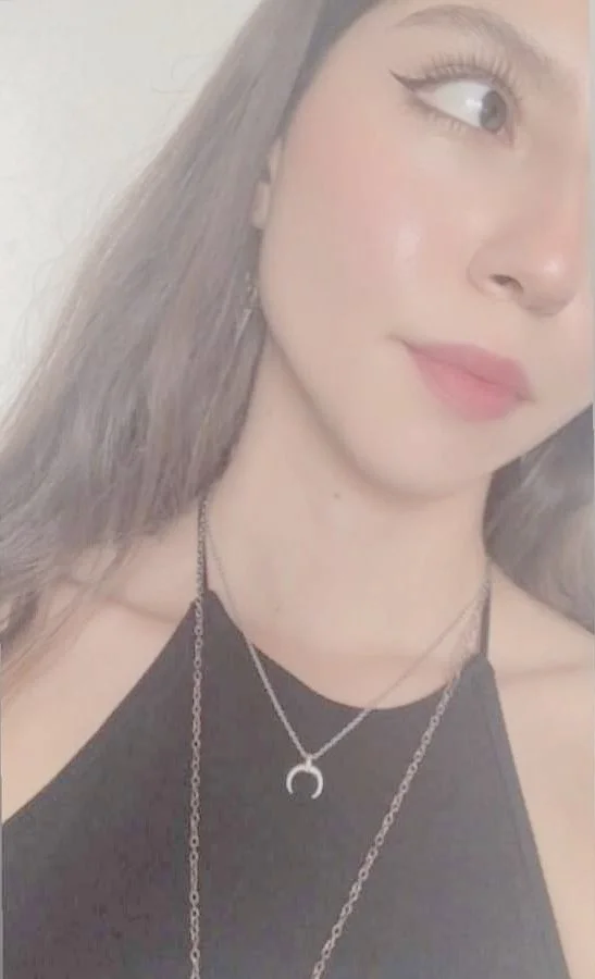 Rica culona siendo expuesta pide mucha verga main image