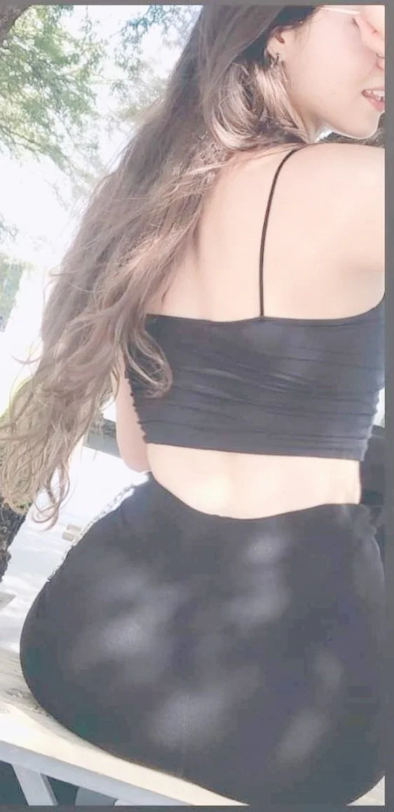 Rica culona siendo expuesta pide mucha verga image 8
