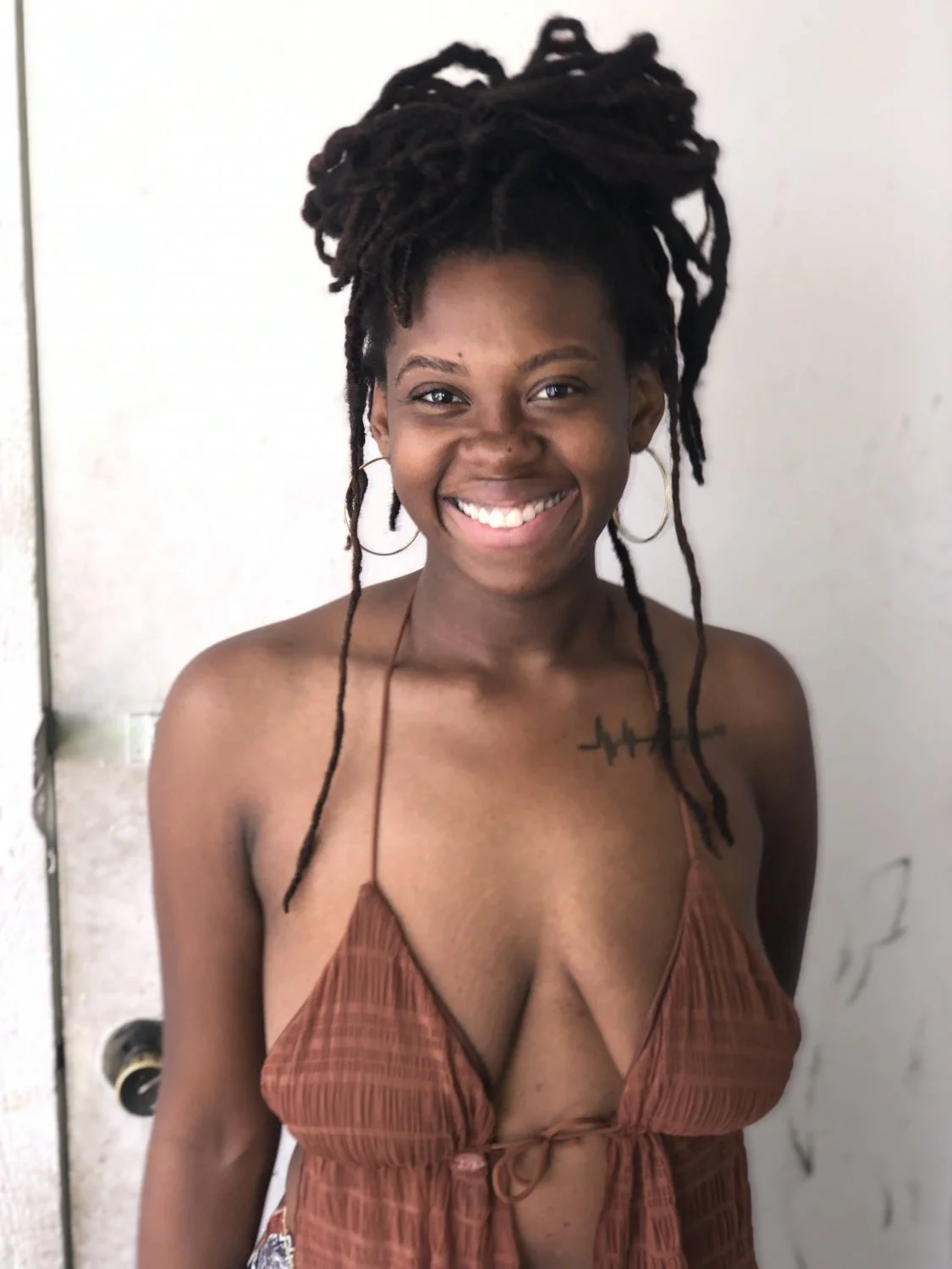Saggy monkey tits image 12
