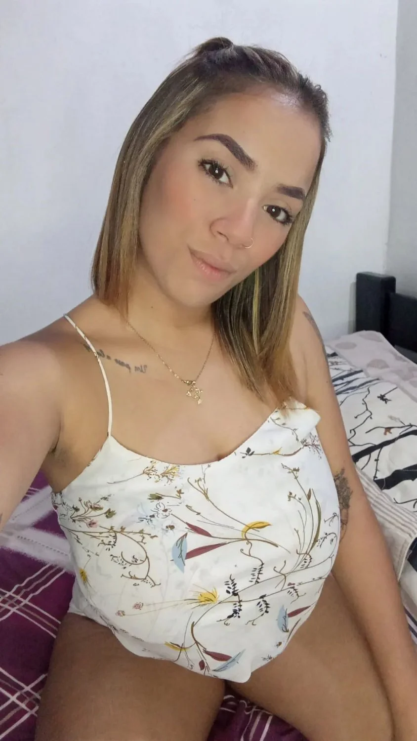 Mayvi image 33