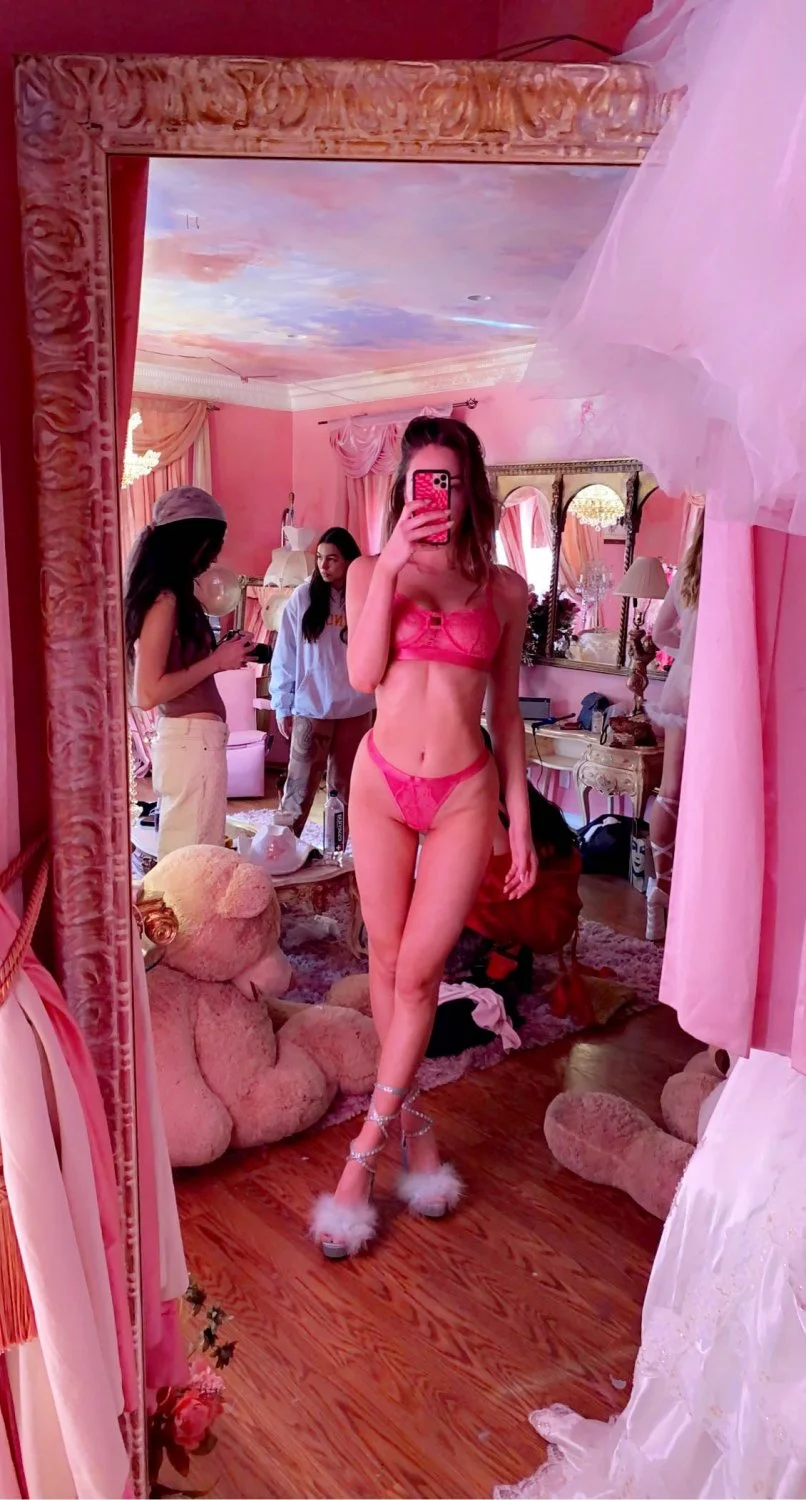 She’s always been so horny image 19