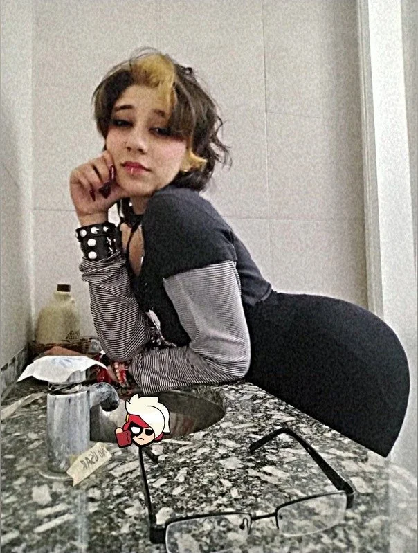 Malena_Drawing | Punk teen brat and her crackable ass ♡ image 2
