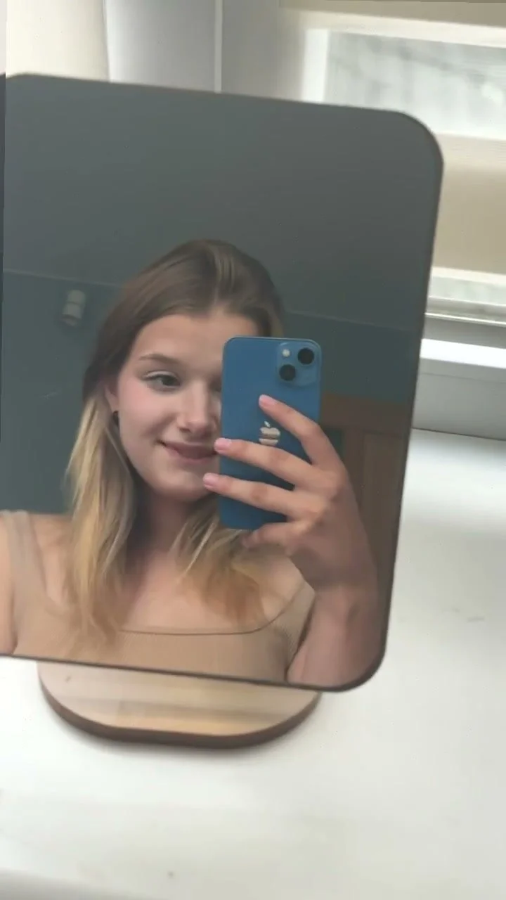 🔞 tight huge tits nude slut grinding dripping 😈💦 See OF image 2