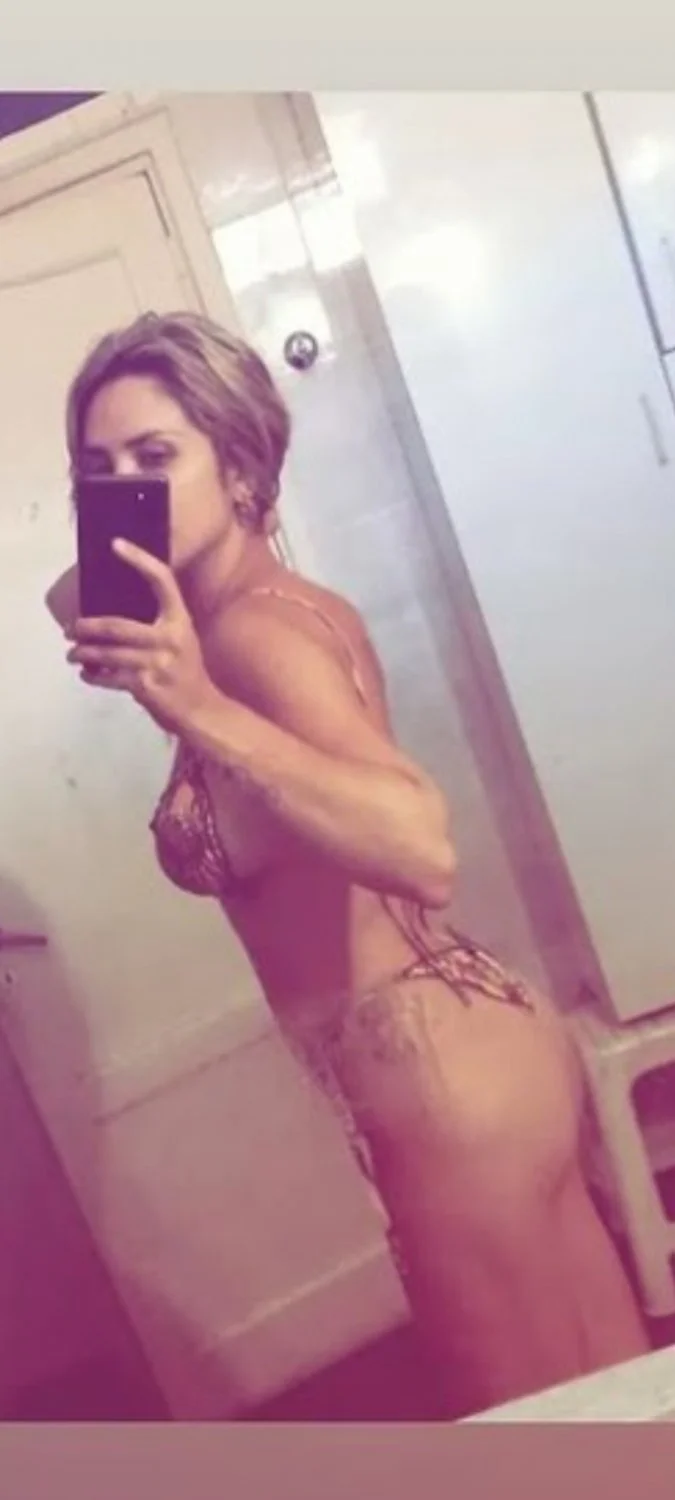Antonella, hermosa mama argentina !! image 10