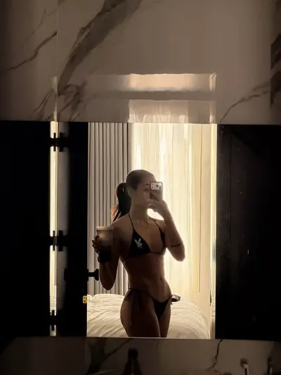 Espe Borrás cover image