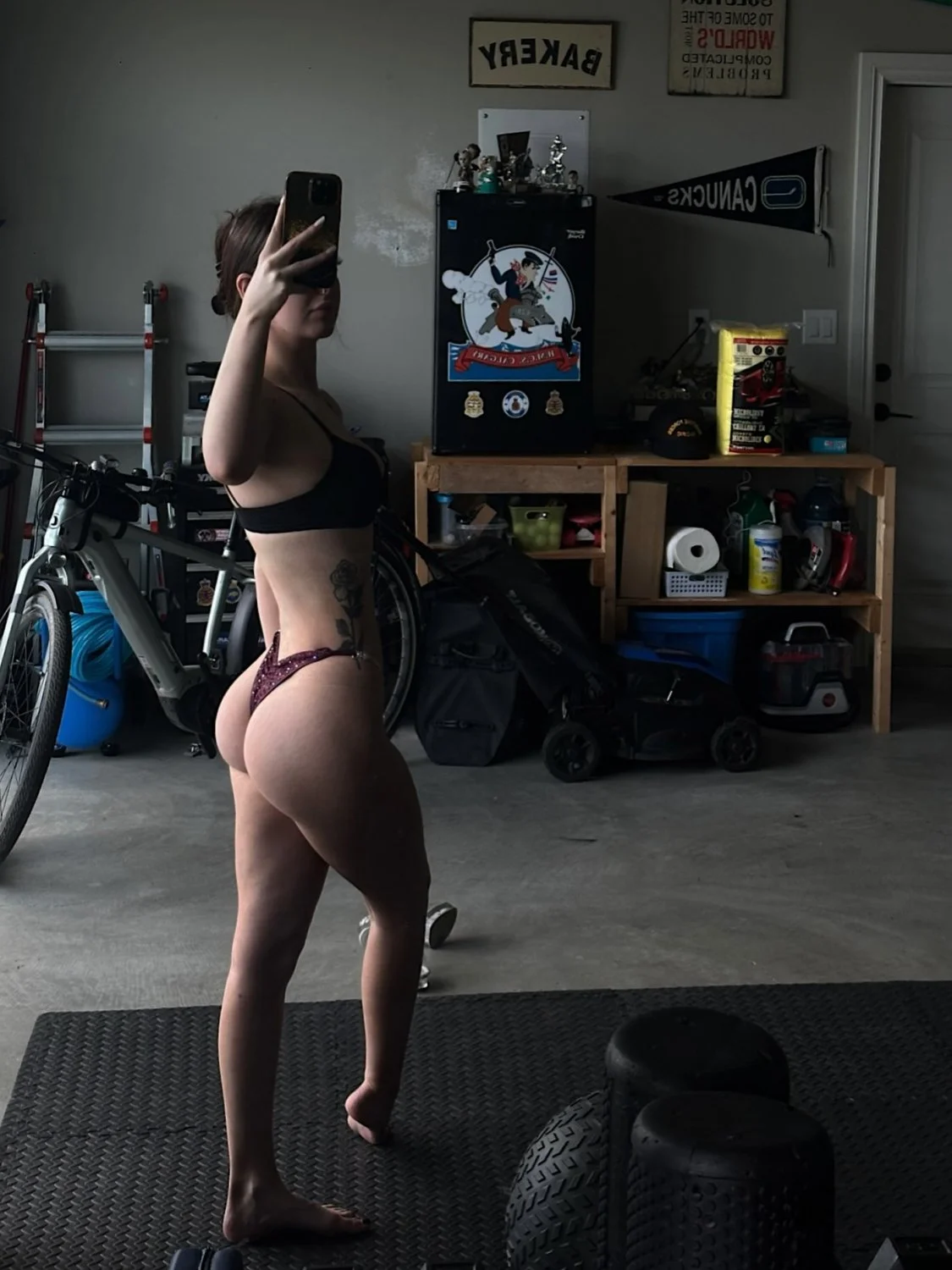 🍑📱 Booty Selfie image 20