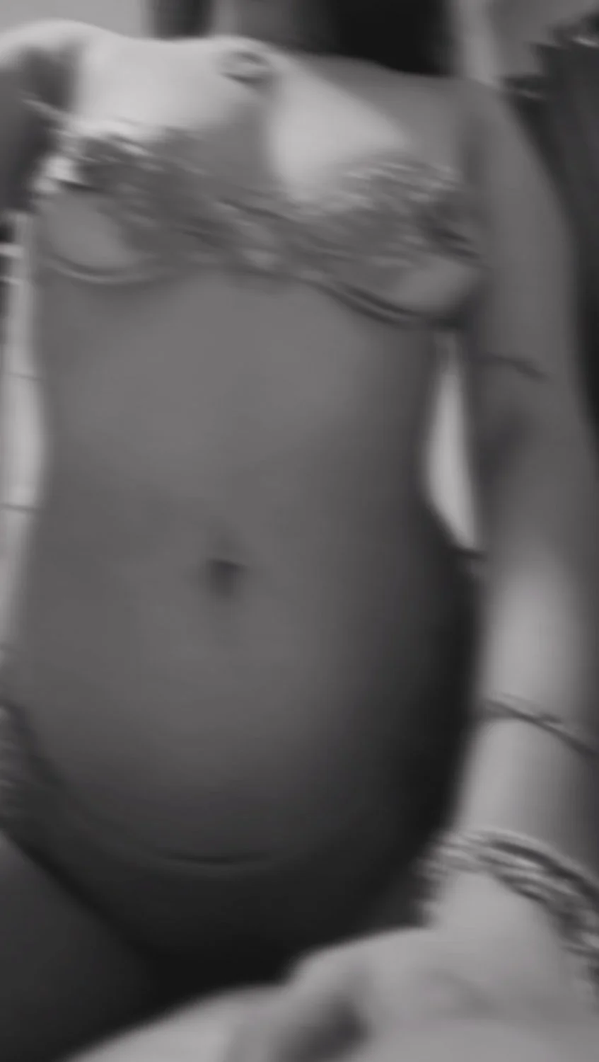 Latina nights image 4