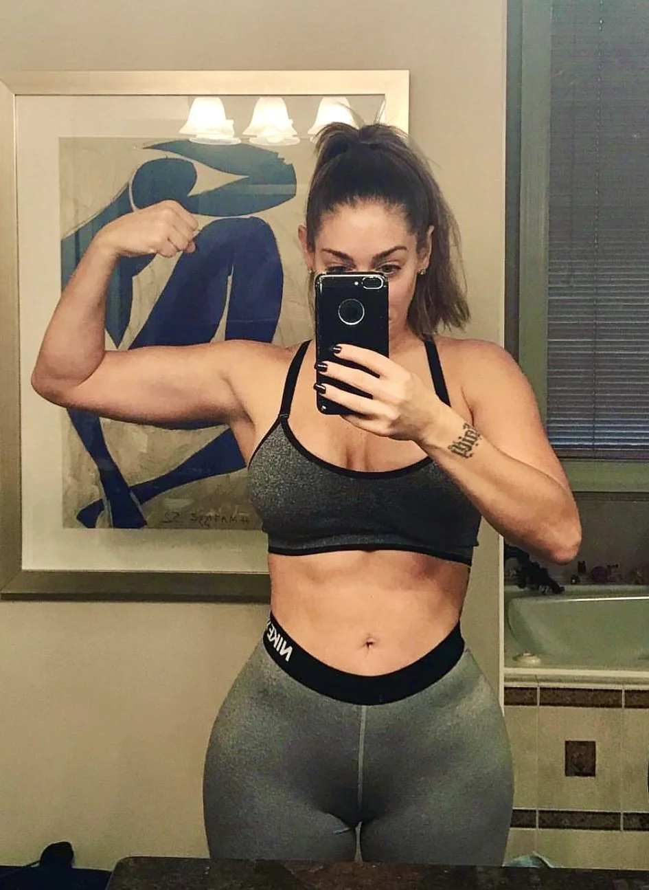 Atlanta big booty milf Candace Cabrera image 11