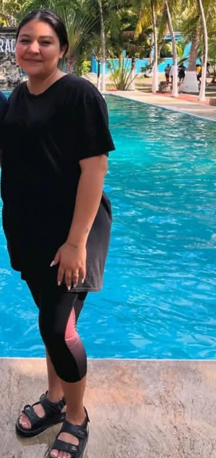me quiero cojer ala culona de mi prima 🤤morboseen ala puta diganle lo perra y zorra que e main image