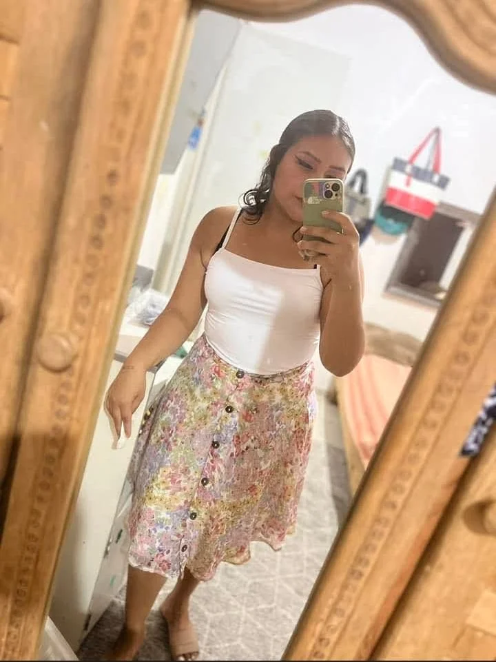 me quiero cojer ala culona de mi prima 🤤morboseen ala puta diganle lo perra y zorra que e image 5