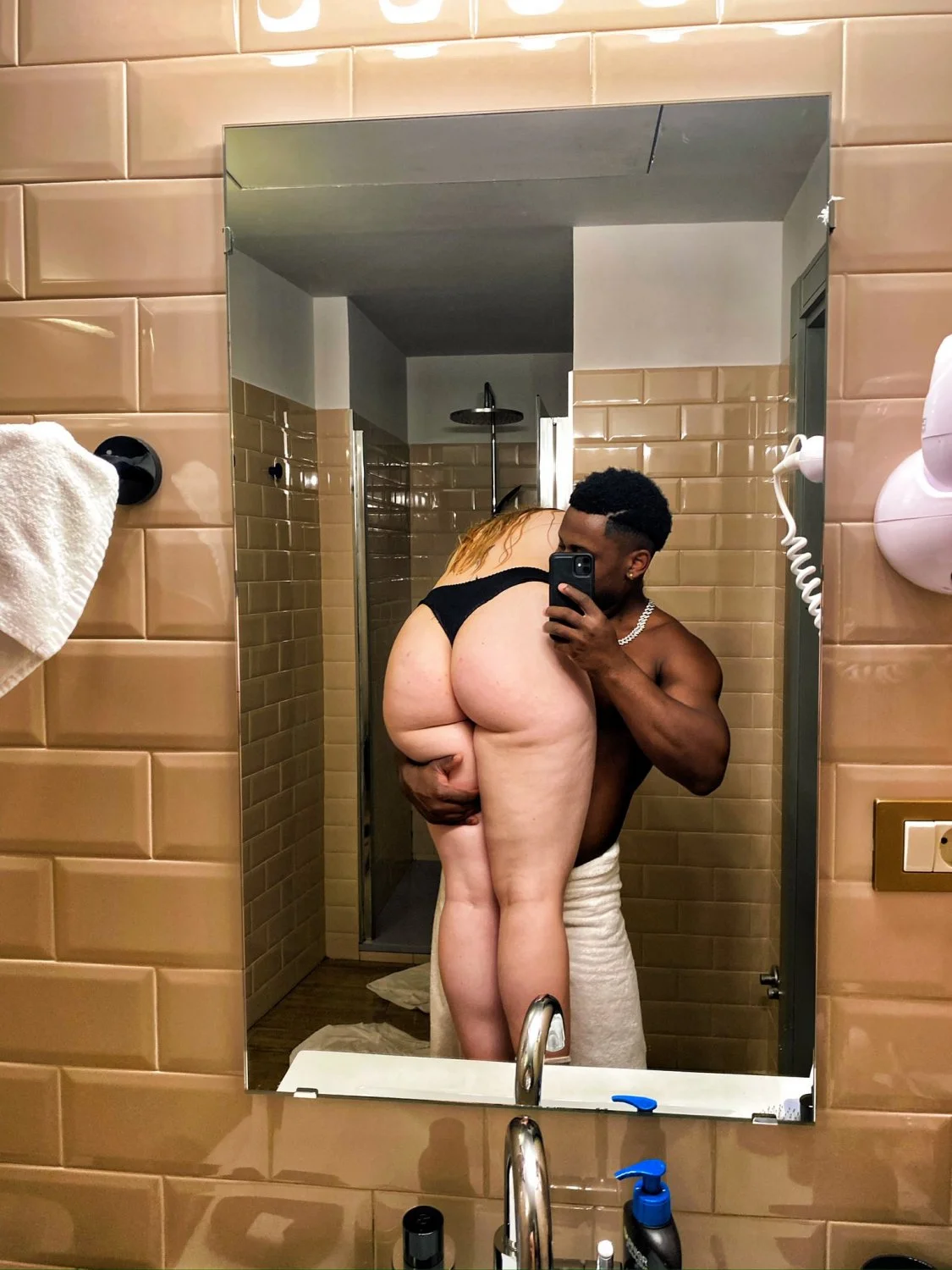 Espanhola marmita de jogador preto do Barcelona - pawg snowbunny bbc image 8