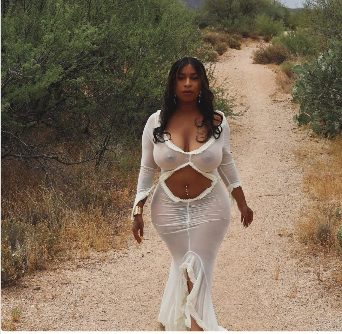 Sexy Ebony Latina IG Milf image 3