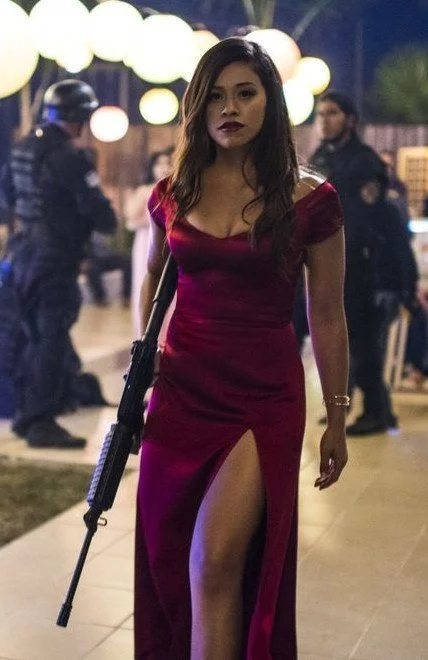 GINA RODRIGUEZ image 9