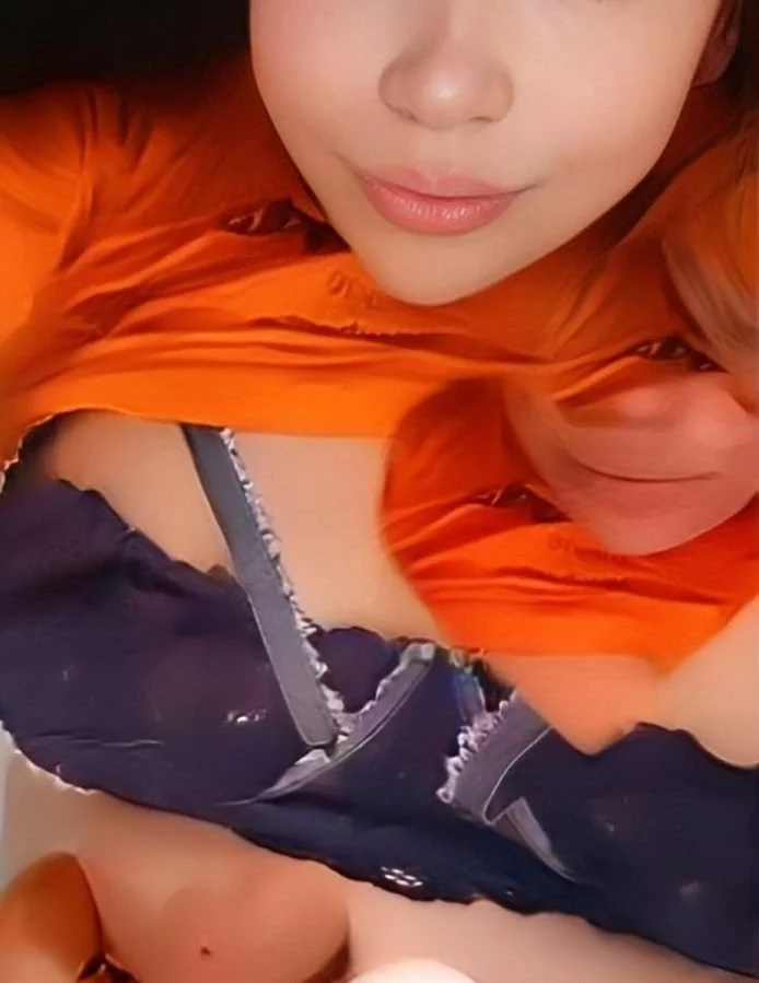 Big Cali Titty (40DD) Hoe! Pt. 2 image 2