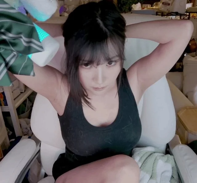 Chink Streamer Ariasaki and her Tits image 23