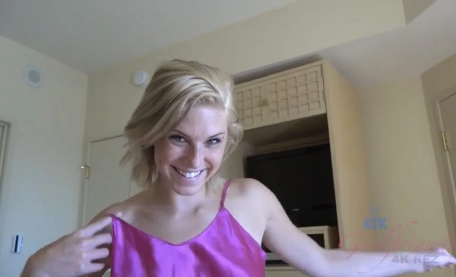 Angelic Ella's "creampie me" eyes. (Throwback) image 12