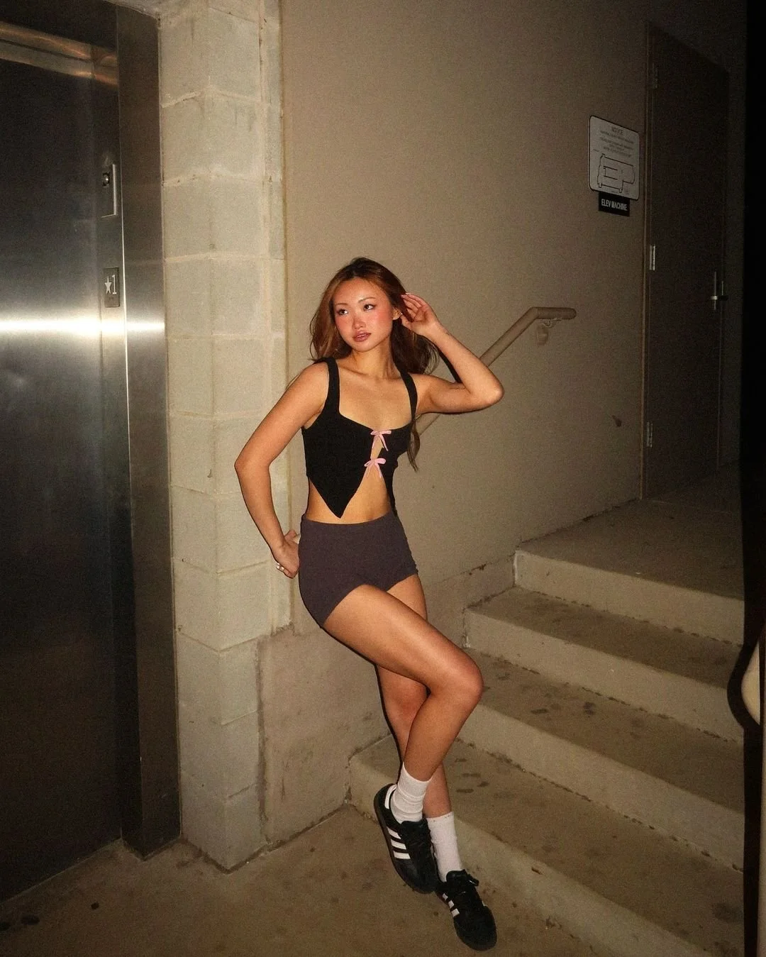 ABG Gym Slut Loves To Show Off image 24