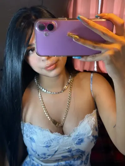 Girl Flaquita sexy y putita cover image