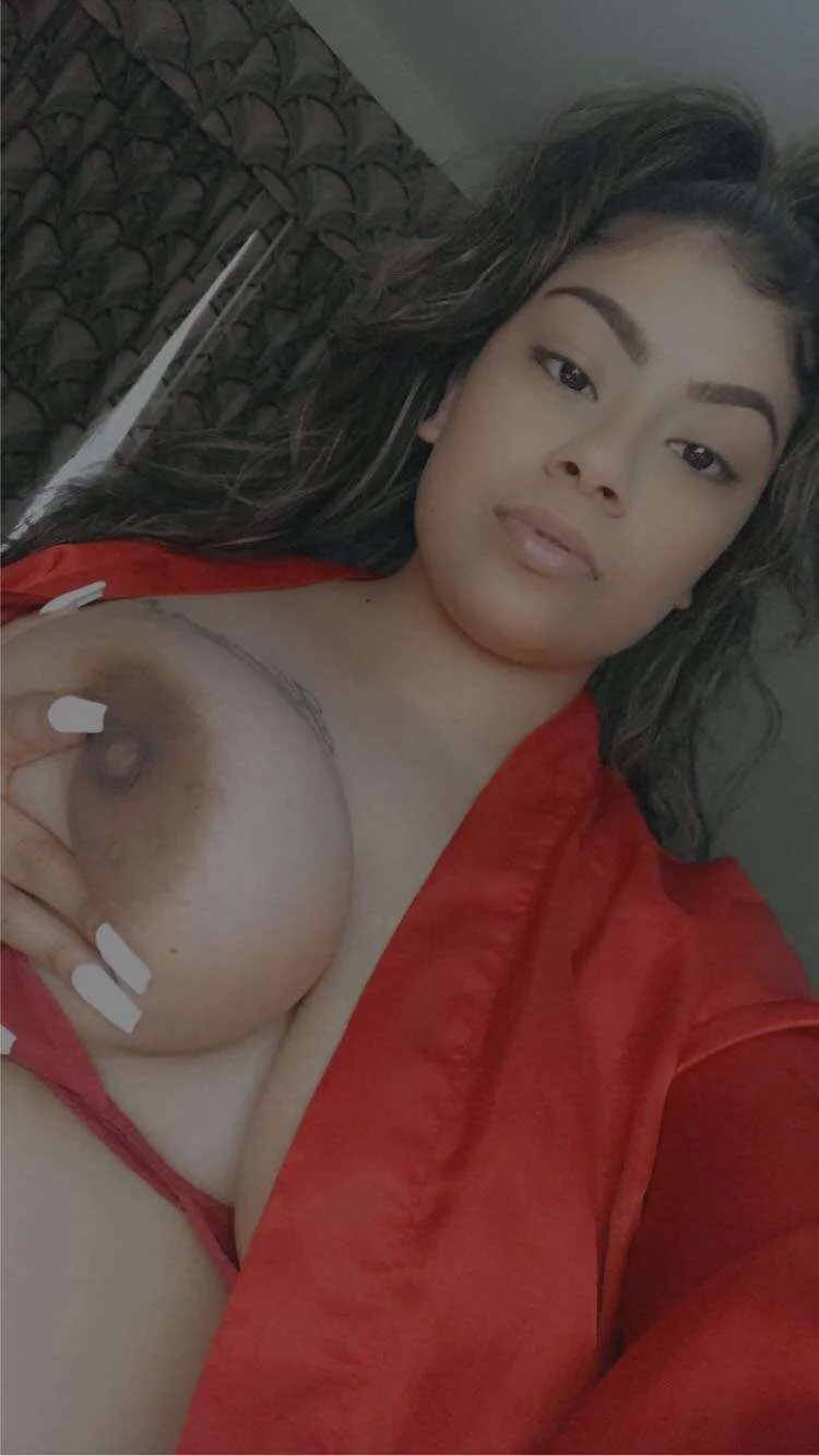Boobs main image