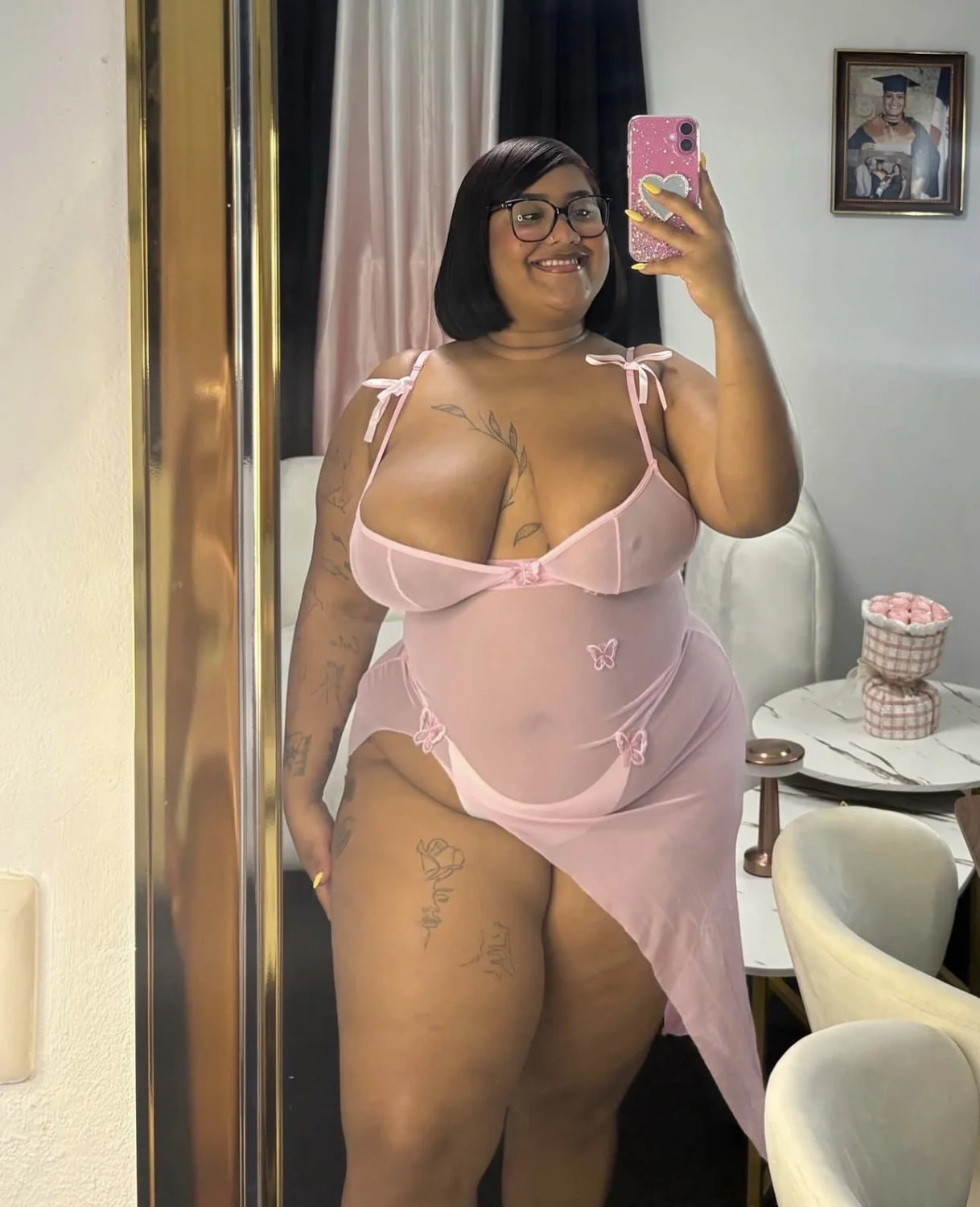 Dominicana tetona main image