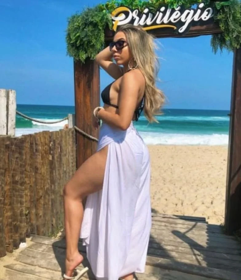 Loirinha dando pro negão Rj main image