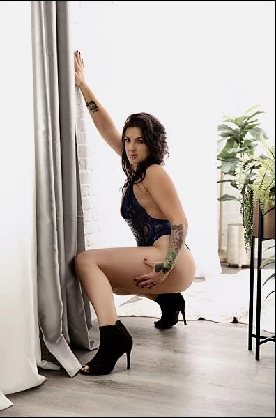 Baddie brunette boudoir image 12