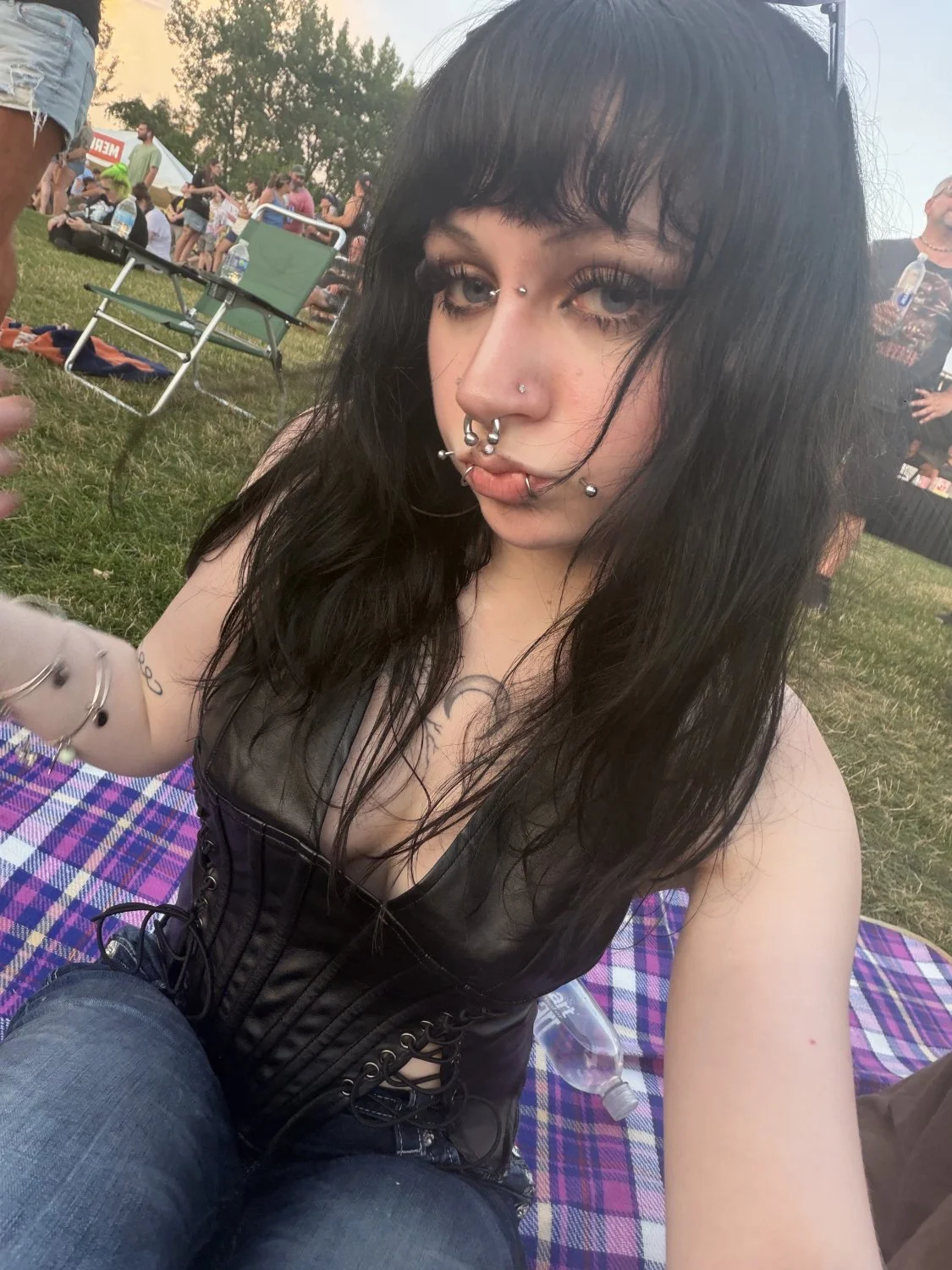 hmu to loyalty test my goth gf if you have a big dick and can show results check comments image 5
