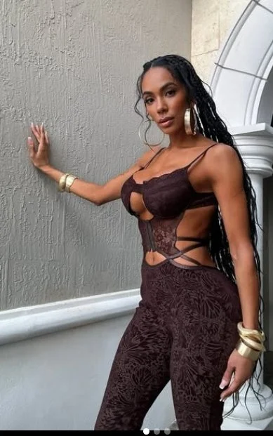 Erica mena image 9