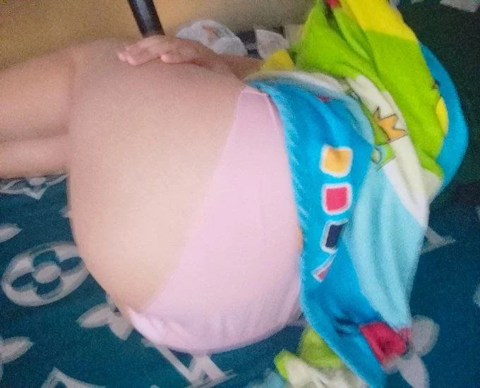 Con đĩ bạn thân cực dâm ngày nào cx đc gửi video khoe vú main image