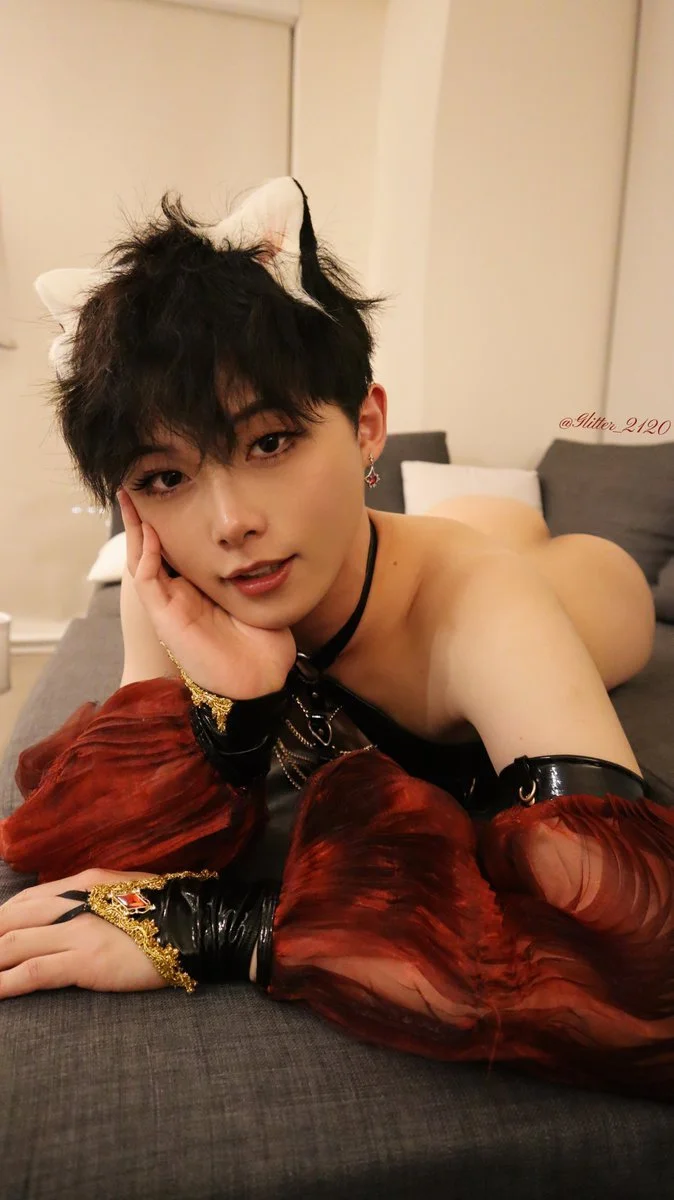 Asian Femboy image 24