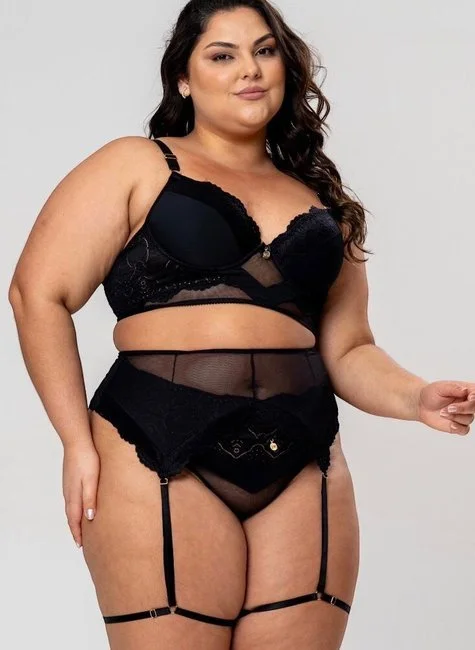 Gordinha de lingerie do bucetao grande image 6