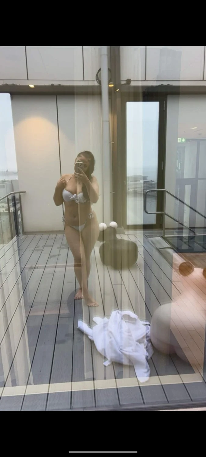 Cherrybunnyx image 14