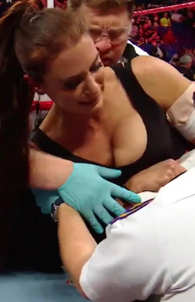 Stephanie McMahon 2 image 8