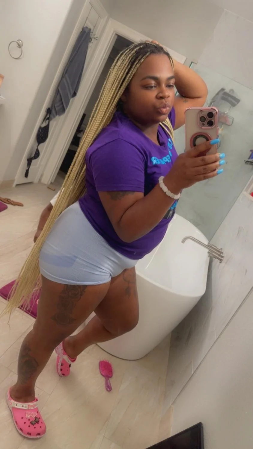 Ebonyyy image 4