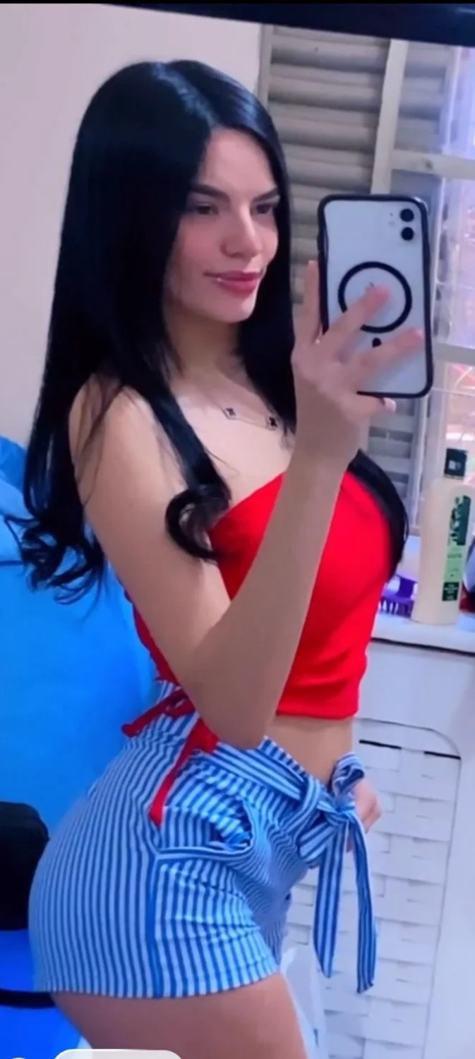 Janaina putinha image 6