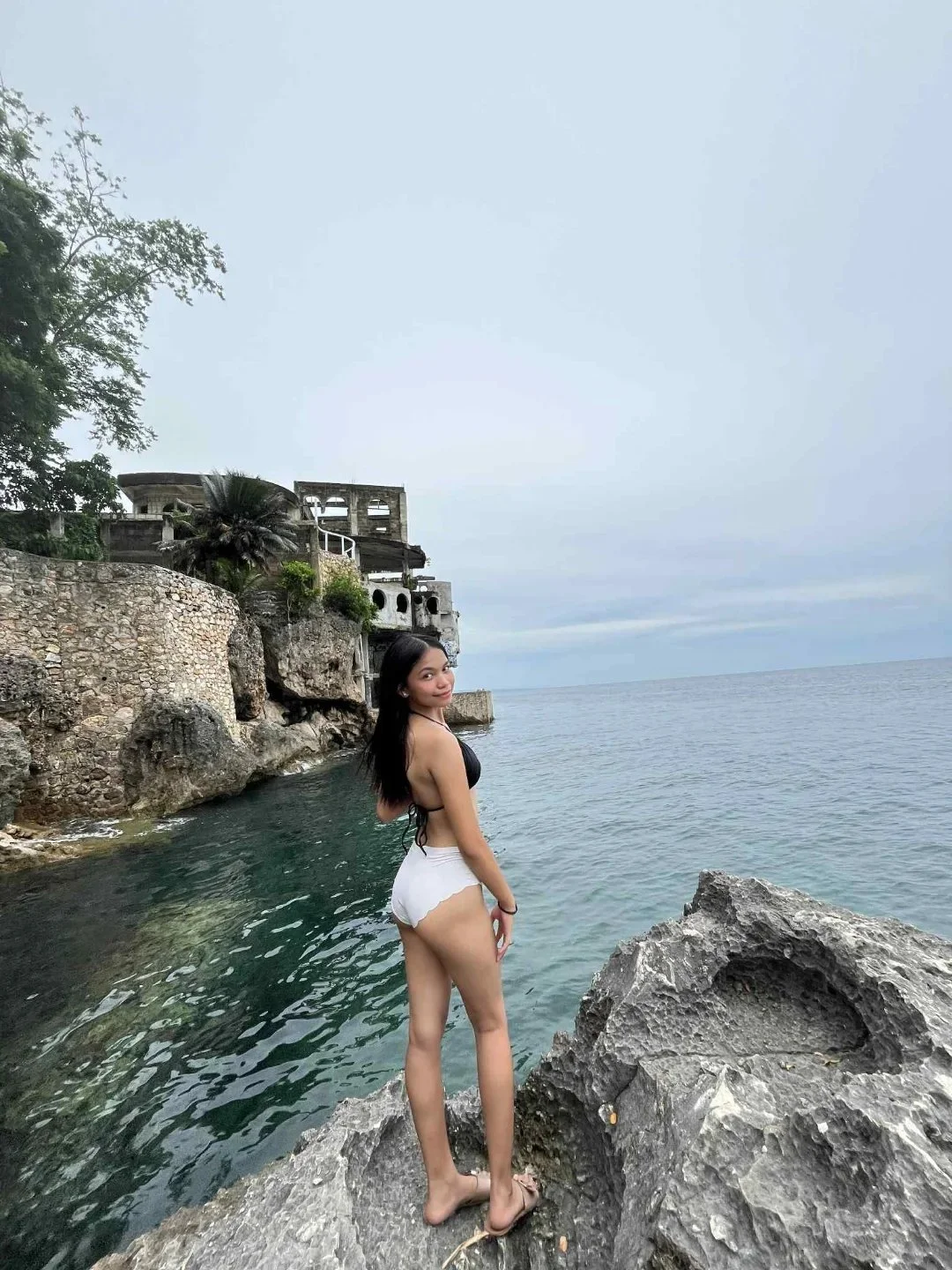 pinay teen ready to get fucked image 8