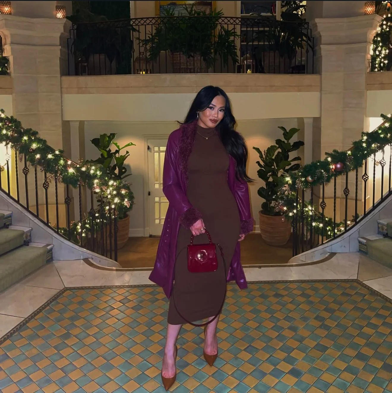 thick abg Filipina from Glendale image 4