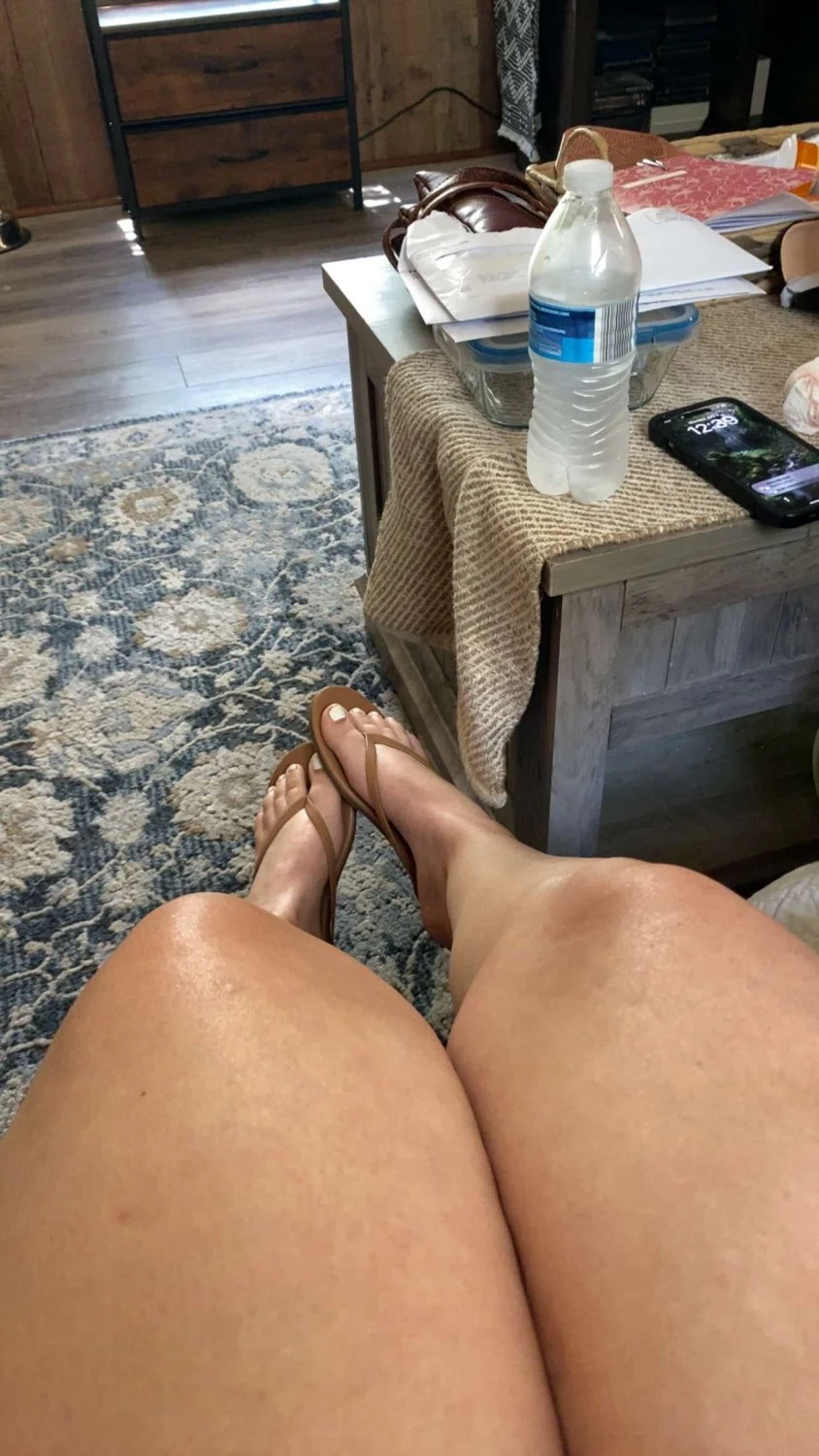 Ashlee loves to show off image 6